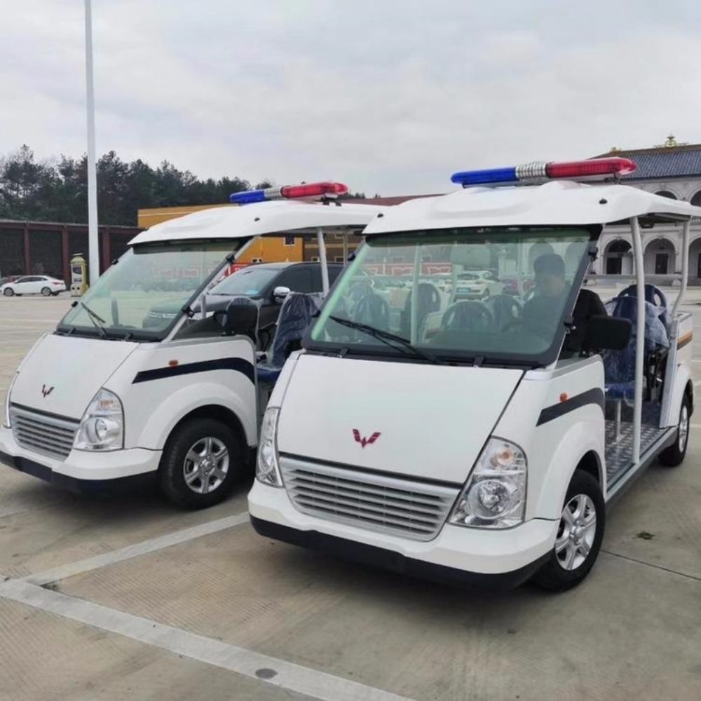 五菱四轮巡逻车